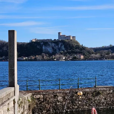 La Casetta Di Gianni Borgo Ticino Exterior photo