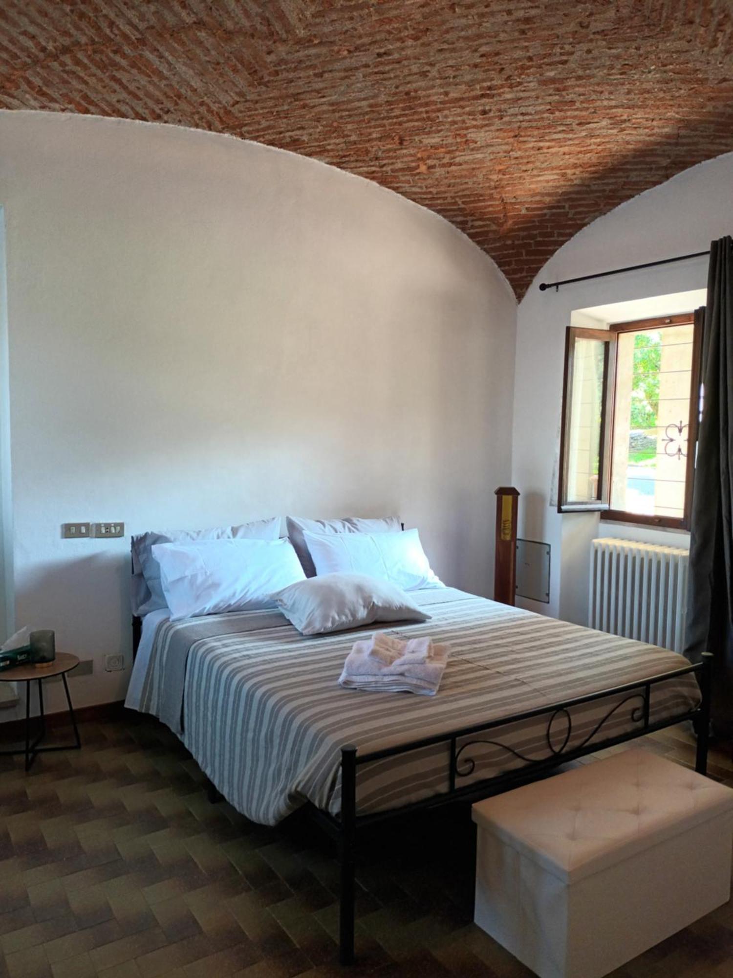 La Casetta Di Gianni * Borgo Ticino