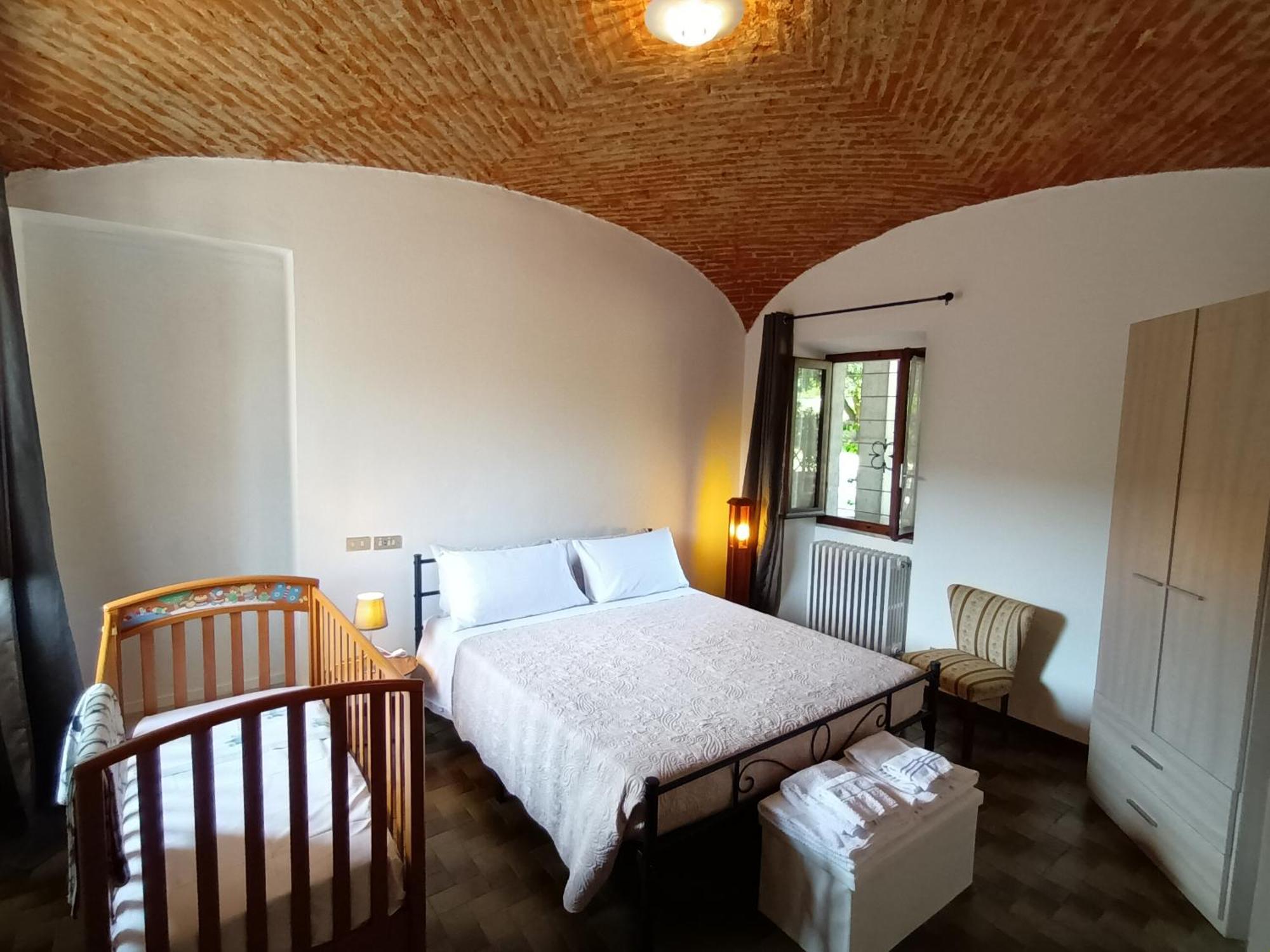 La Casetta Di Gianni * Borgo Ticino